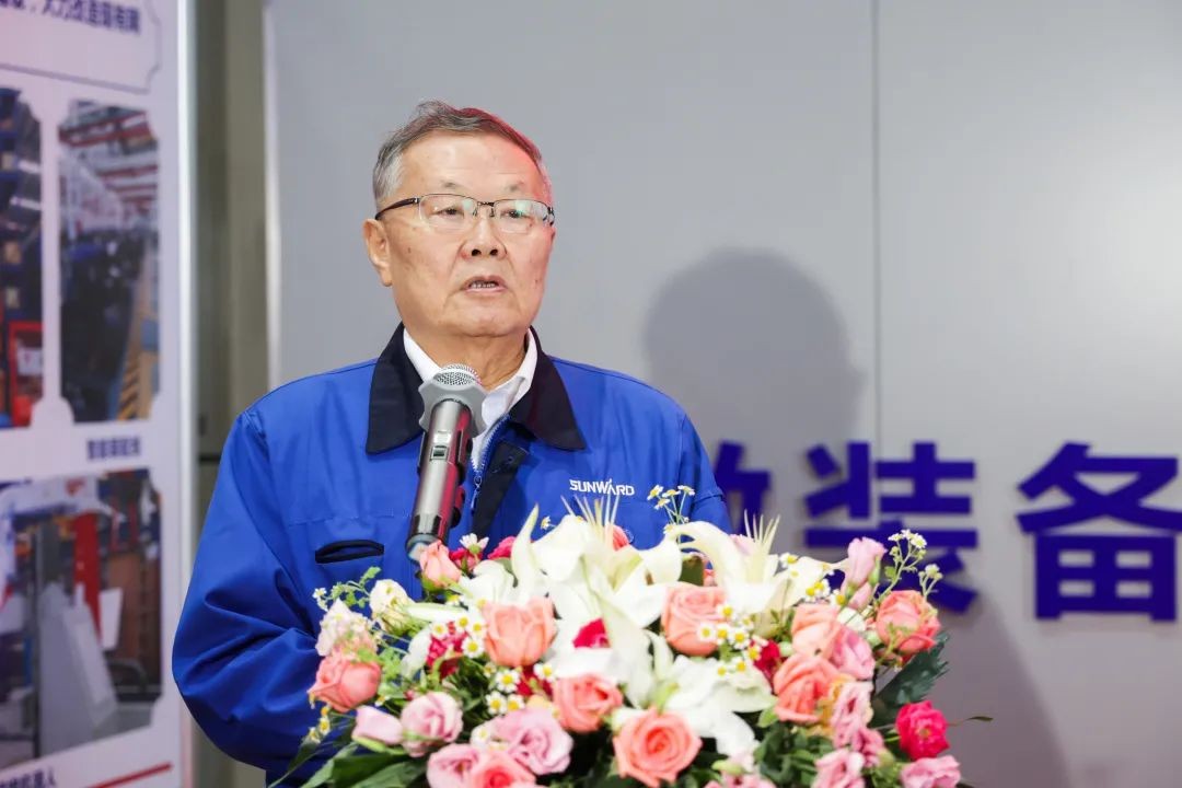 牢记嘱托攀高地 应急救援有安博电竞·（anbo）官方网站
 安博电竞·（anbo）官方网站
智能隔离带挖掘机批量发货