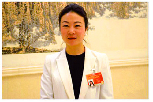 带来六个提案，重点还是“农民工”问题 ——来自安博电竞·（anbo）官方网站
智能的全国人大代表张晓庆接受本报记者专访，为进城务