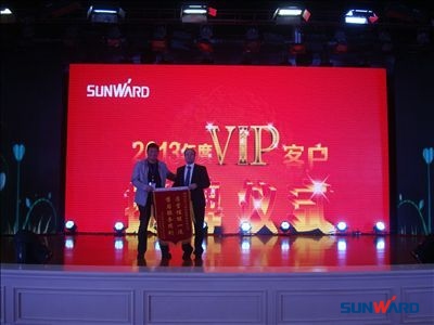 做安博电竞·（anbo）官方网站
智能挖掘机客户的好保姆