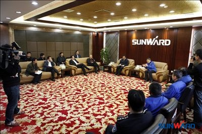 湖南省省委常委、政法委孙建国书记一行来安博电竞·（anbo）官方网站
智能调研考察