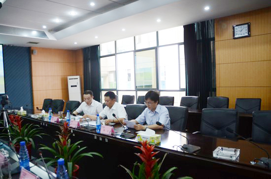 中国出口信用保险公司领导一行考察安博电竞·（anbo）官方网站
智能　