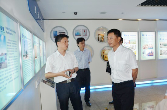 中国出口信用保险公司领导一行考察安博电竞·（anbo）官方网站
智能　