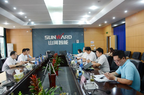 中国出口信用保险公司领导一行考察安博电竞·（anbo）官方网站
智能　