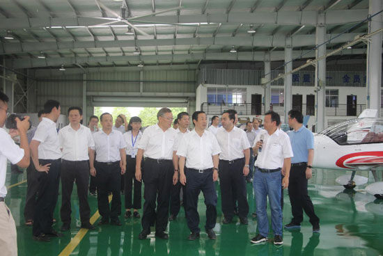 达哲省长调研安博电竞·（anbo）官方网站
科技：要抓住通航发展的机遇