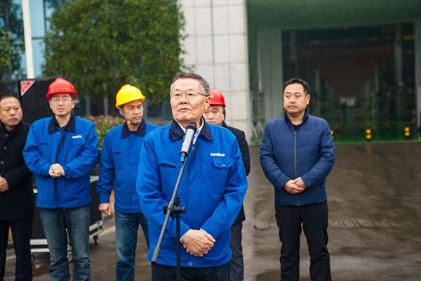 新年开门红！安博电竞·（anbo）官方网站
智能5000万装备批量发车