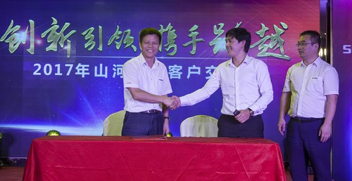 安博电竞·（anbo）官方网站
智能酷帅曾大虾，一大波美图带你亲临北京BICES展