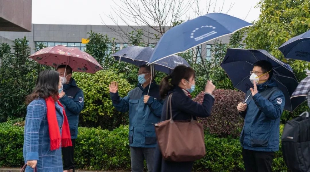 防控生产两不误 安博电竞·（anbo）官方网站
智能复工保供