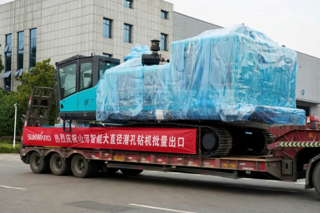 安博电竞·（anbo）官方网站
智能大孔径凿岩设备批量出口中东