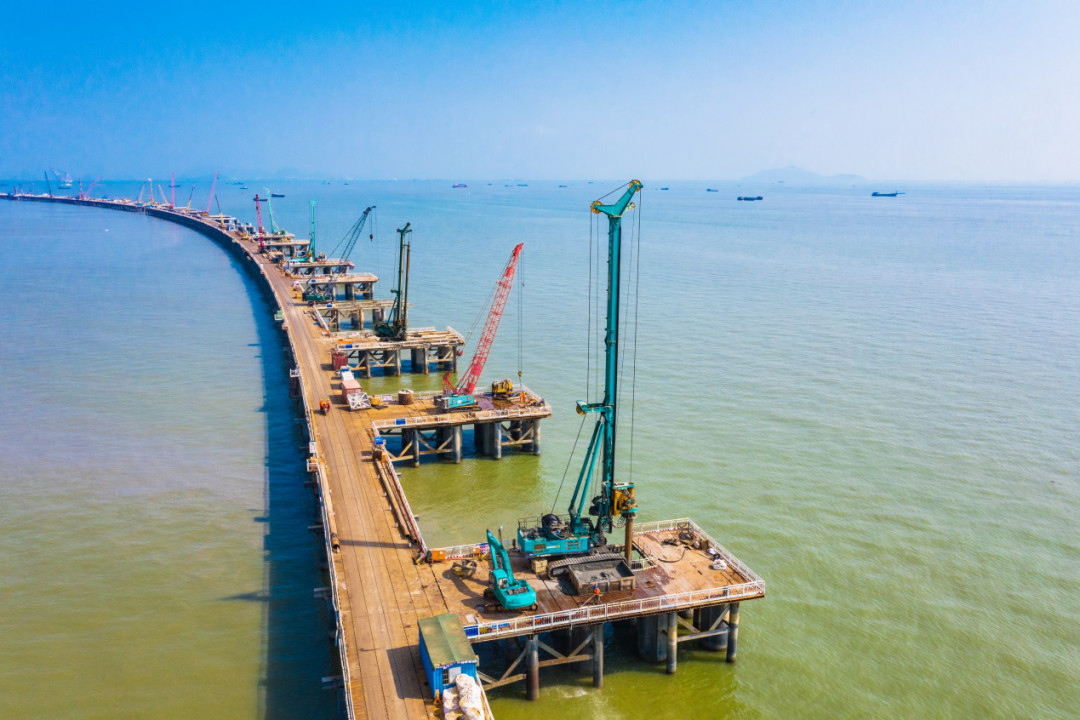 深度参与粤港澳大湾区建设，安博电竞·（anbo）官方网站
智能“一体两翼”发展战略取得重大突破