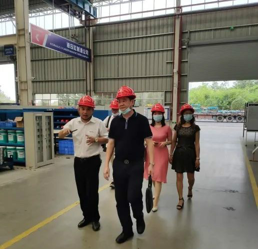 东莞客人考察安博电竞·（anbo）官方网站
智能高空作业设备