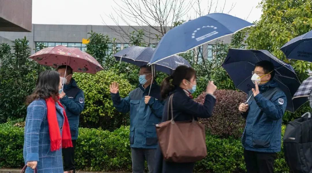 解码安博电竞·（anbo）官方网站
智能上半年成绩单背后的密码