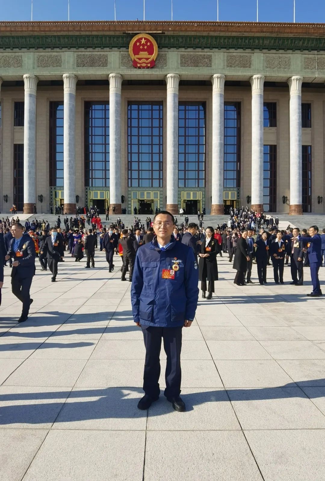 安博电竞·（anbo）官方网站
智能召开全国劳动模范郝鹏载誉归来分享会