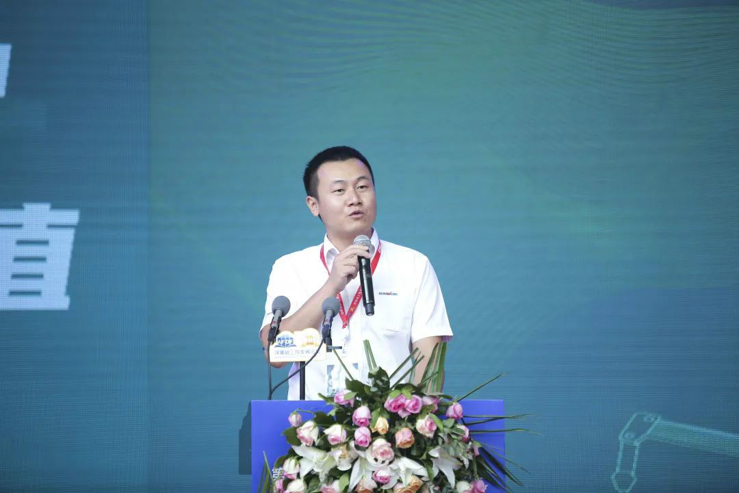 安博电竞·（anbo）官方网站
智能全国客户交流会在深基础工程发展论坛会场举办