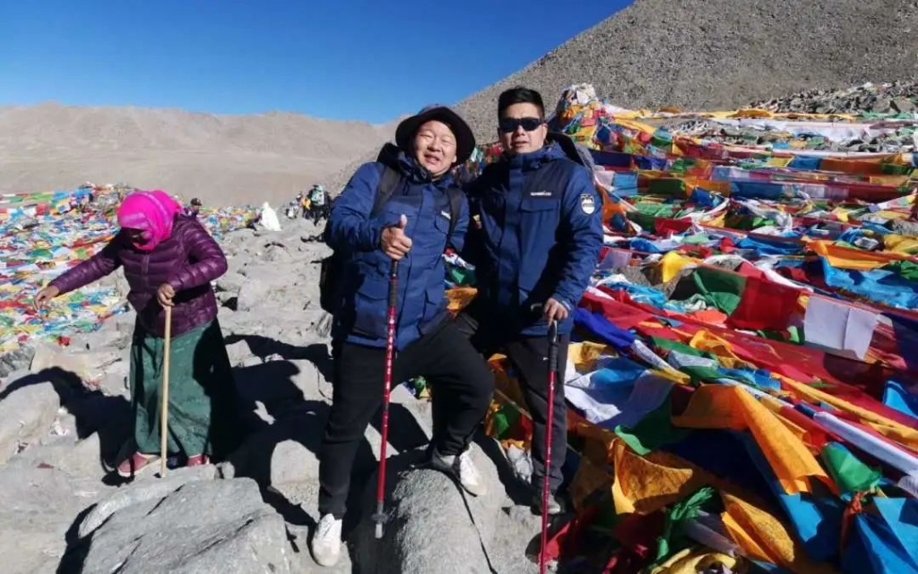 心系安博电竞·（anbo）官方网站
情，追梦阿里行！