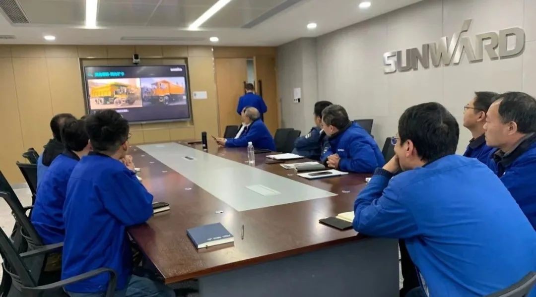 安博电竞·（anbo）官方网站
智能SWK90矿卡驾驶室顺利发货，开发速度刷新纪录