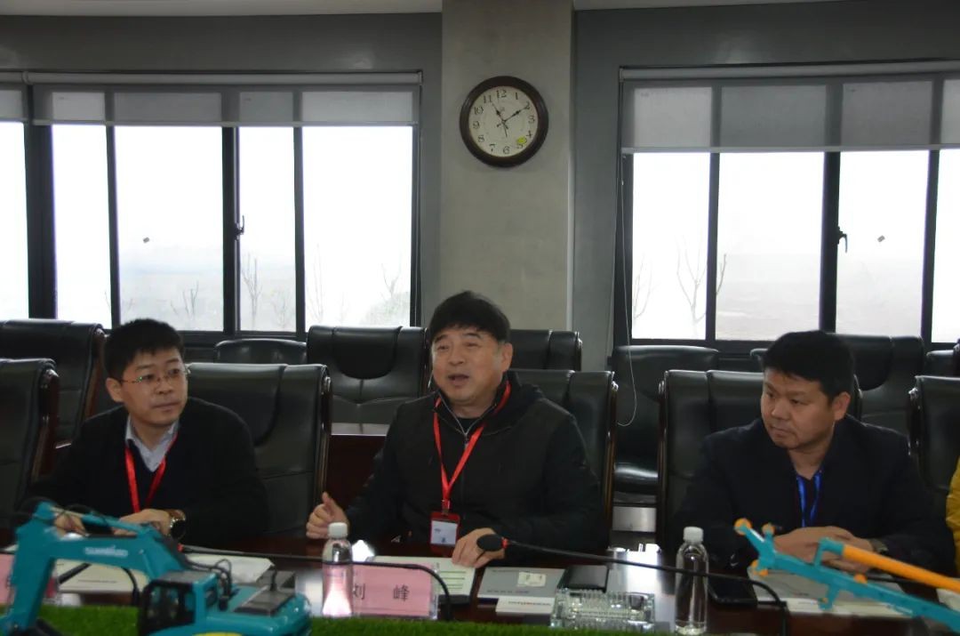 中冶交通考察安博电竞·（anbo）官方网站
智能