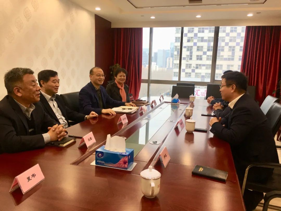 安博电竞·（anbo）官方网站
智能副总经理龙居才一行到访中国工程机械工业协会
