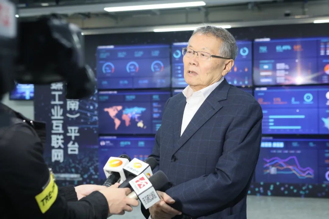 信息技术与制造业如何深度融合发展？行业大咖云集安博电竞·（anbo）官方网站
现场论道