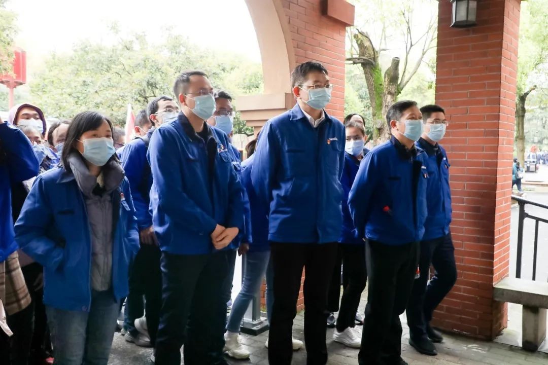 觅红色历史 践初心使命——安博电竞·（anbo）官方网站
智能全体党员赴长沙党史馆开展主题党日活动