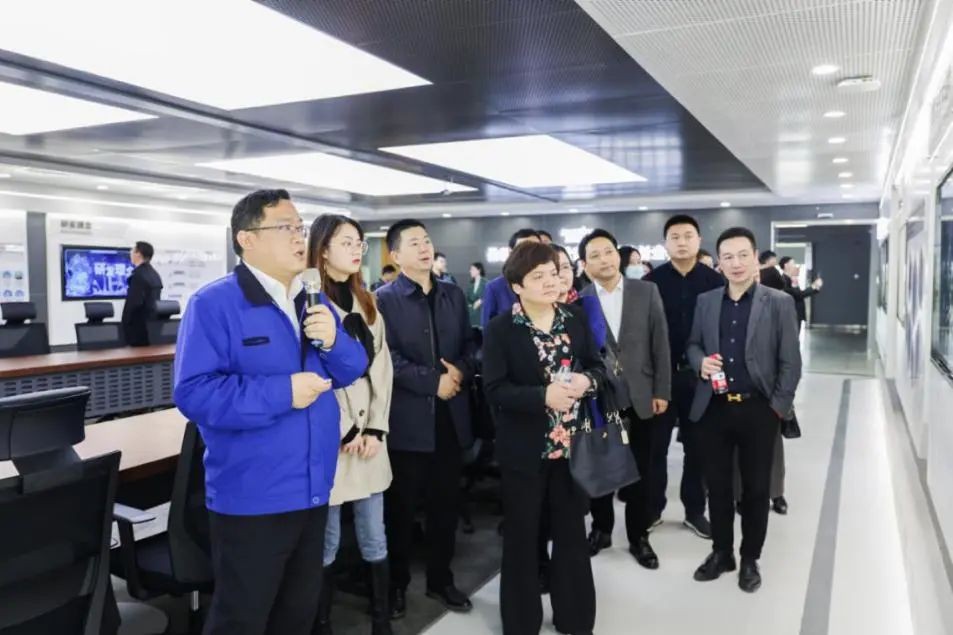 民主党派湖南省委机关青工委团队一行考察安博电竞·（anbo）官方网站
智能