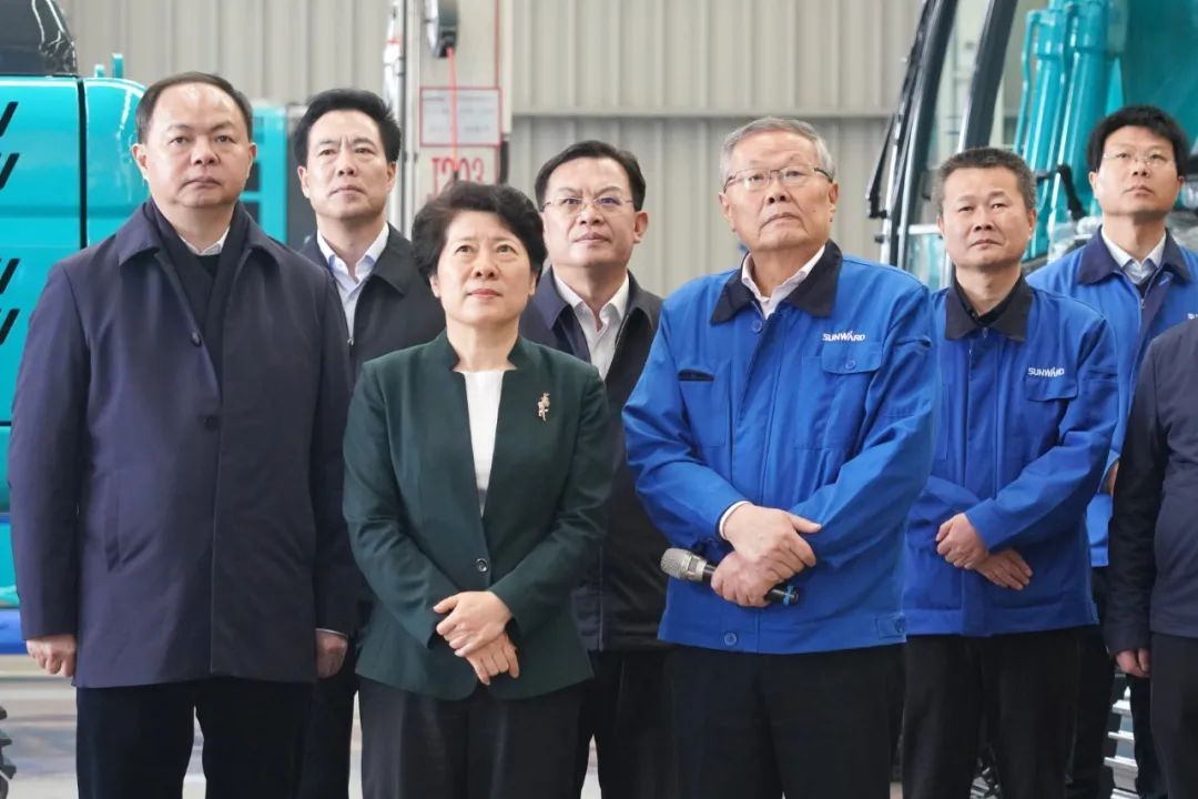 吴桂英调研安博电竞·（anbo）官方网站
智能