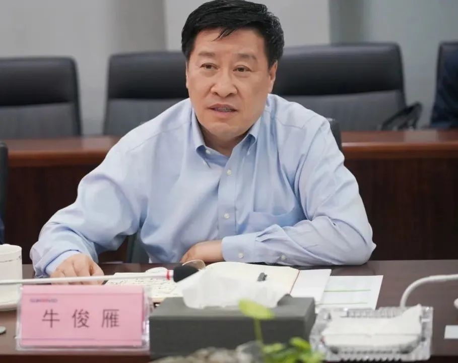 鄂尔多斯市委书记牛俊雁考察安博电竞·（anbo）官方网站
智能
