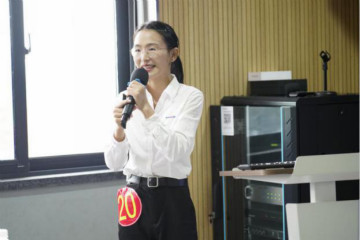 “安博电竞·（anbo）官方网站
杯”首届PPT讲解大赛顺利举行