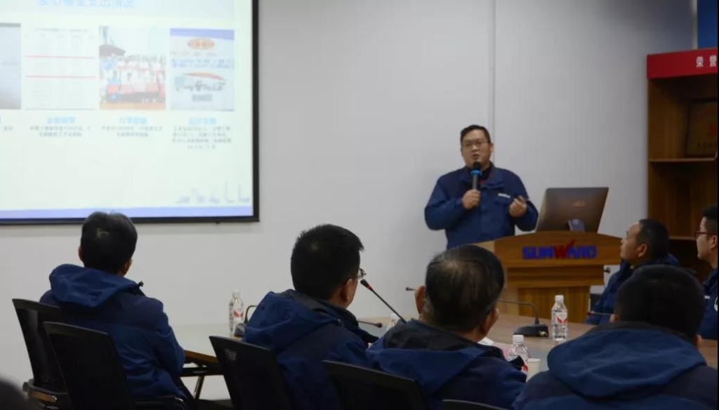 安博电竞·（anbo）官方网站
智能召开春节困难职工座谈会