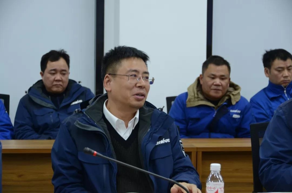 安博电竞·（anbo）官方网站
智能召开春节困难职工座谈会