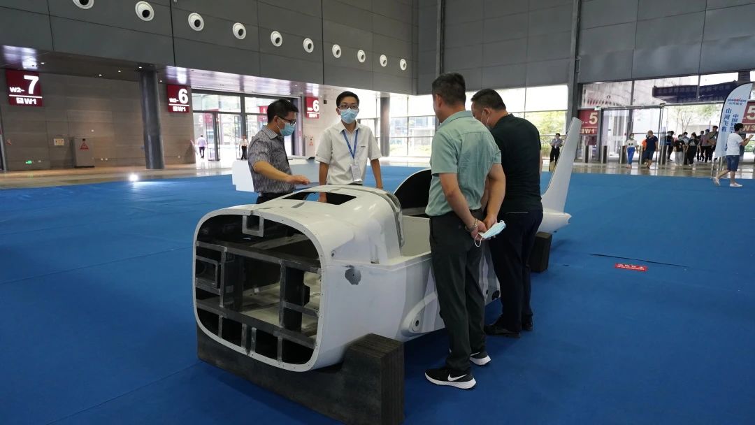 明星产品受追捧，安博电竞·（anbo）官方网站
航空携多款产品精彩亮相2021年湖南航展