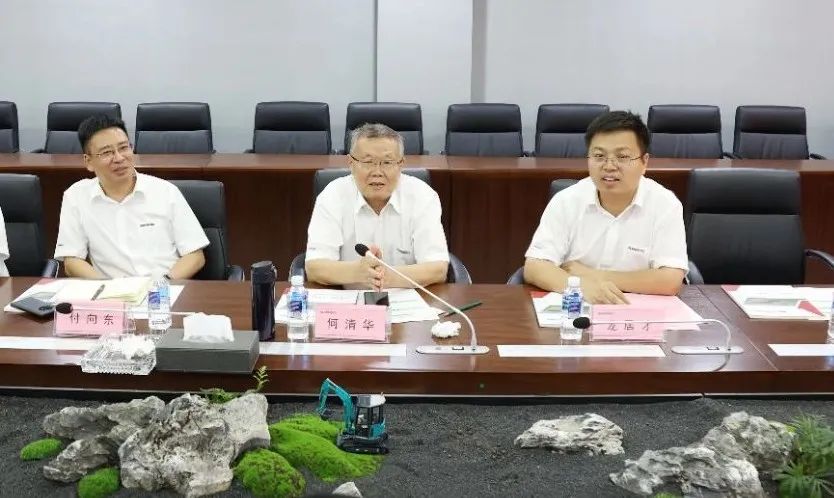 安博电竞·（anbo）官方网站
智能与宏大爆破集团签署战略合作协议