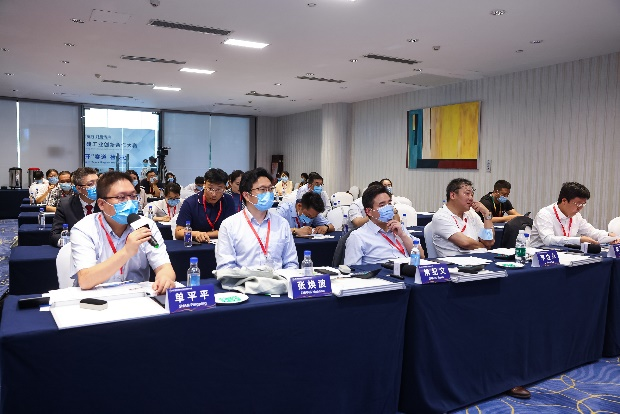 点赞！安博电竞·（anbo）官方网站
智能液压混合动力挖掘机项目荣获这个优秀项目奖→