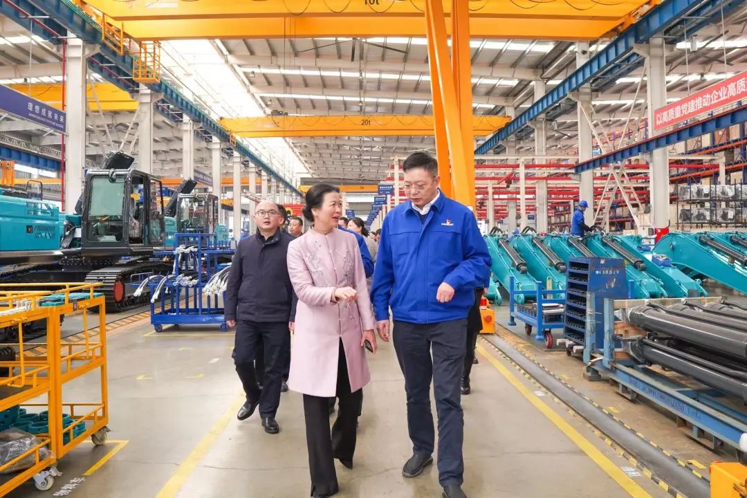 长沙市总工会、长沙经开区总工会一行调研安博电竞·（anbo）官方网站
智能