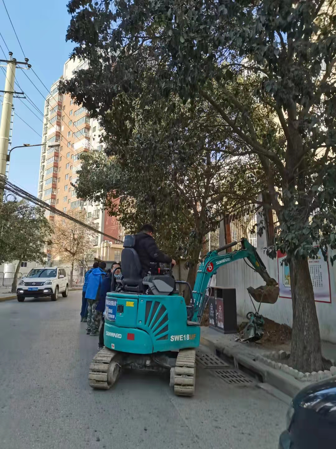 好服务、好设备！安博电竞·（anbo）官方网站
智能挖掘机再获客户追加订单