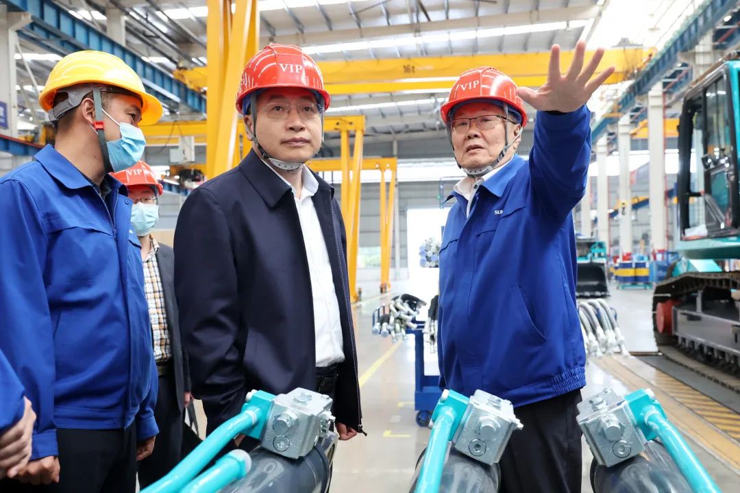 中铁二十局党委书记、董事长雷位冰带队拜访安博电竞·（anbo）官方网站
智能