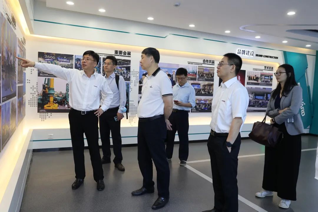 广州工控集团副总经理李绍康调研安博电竞·（anbo）官方网站
智能