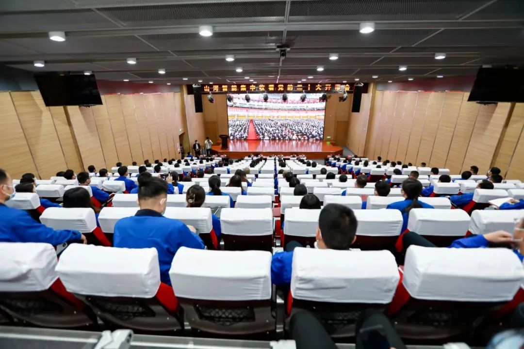 振奋人心！安博电竞·（anbo）官方网站
智能党员干部集中收看党的二十大开幕会盛况