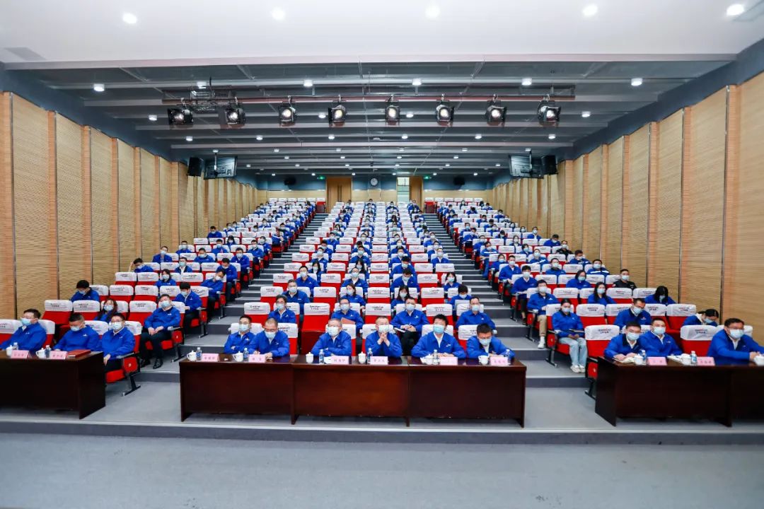 振奋人心！安博电竞·（anbo）官方网站
智能党员干部集中收看党的二十大开幕会盛况
