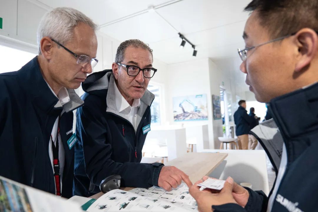 Bauma 2022 | 首次亮相，安博电竞·（anbo）官方网站
智能高空机械受热捧
