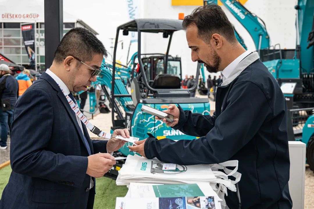 Bauma 2022 | 首次亮相，安博电竞·（anbo）官方网站
智能高空机械受热捧