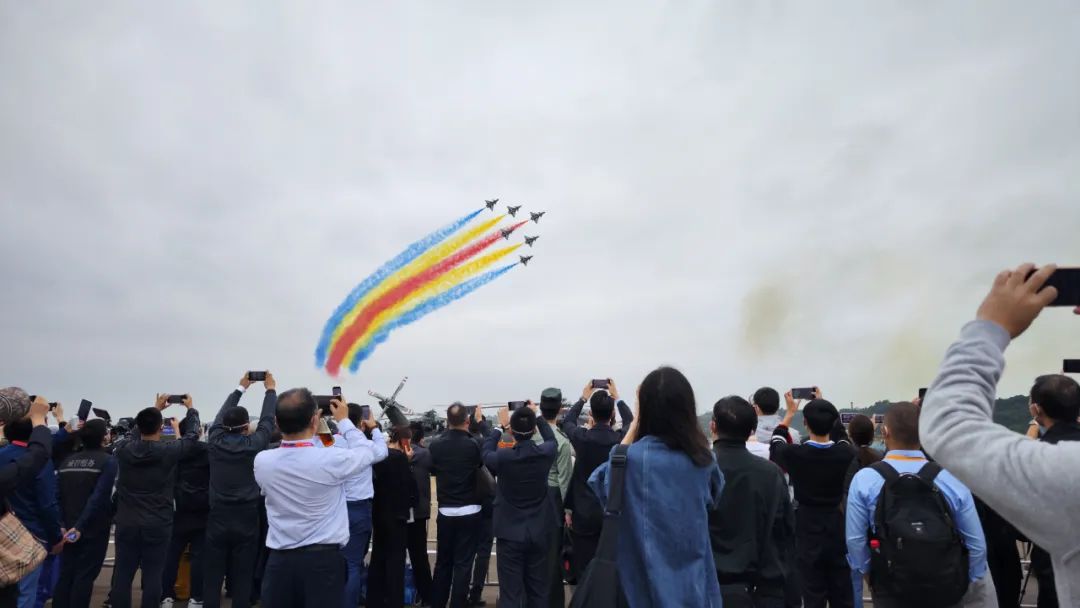 关注!安博电竞·(anbo)官方网站
科技携多款产品亮相第十四届珠海航展