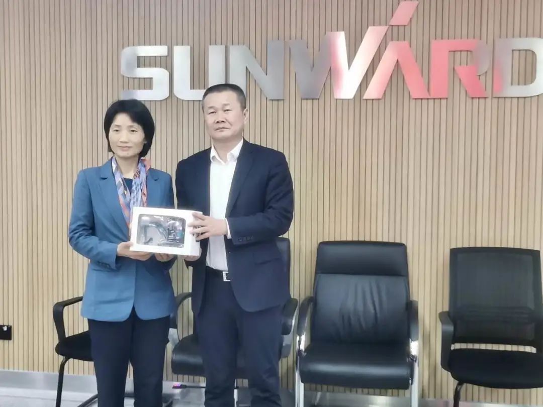 湖南省贸促会考察调研安博电竞·（anbo）官方网站
智能