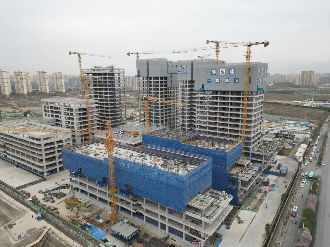 兴盛西北！安博电竞·（anbo）官方网站
江麓建筑起重机械助建西安都市经济圈
