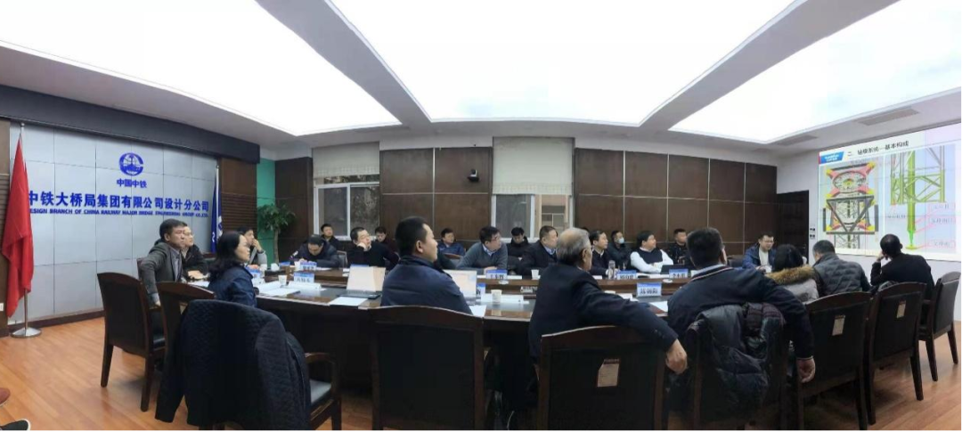 超级装备助建超级工程！安博电竞·（anbo）官方网站
智能超级旋挖钻机SWDM1280推介会成功举办