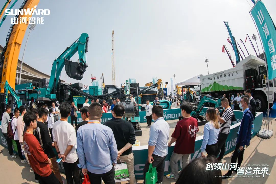 2023 CICEE | 安博电竞·（anbo）官方网站
智能亮相2023长沙国际工程机械展！智能化、电动化产品站C位
