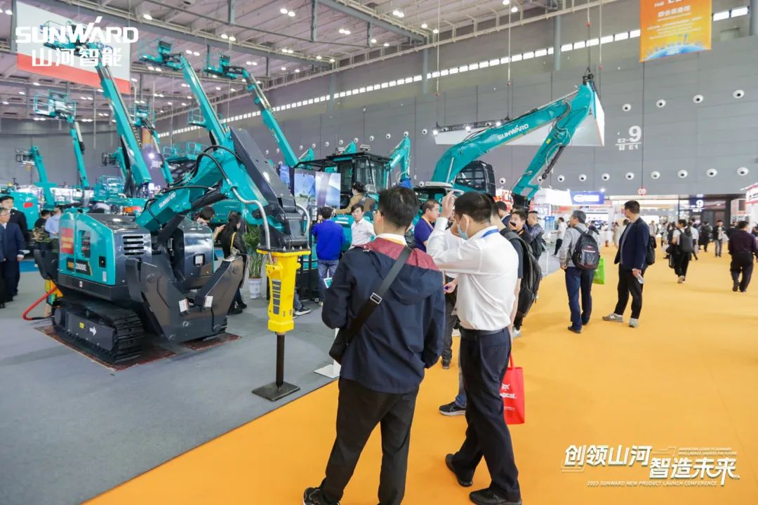闪耀2023 CICEE！看安博电竞·（anbo）官方网站
智能“明星产品”有多“炫”