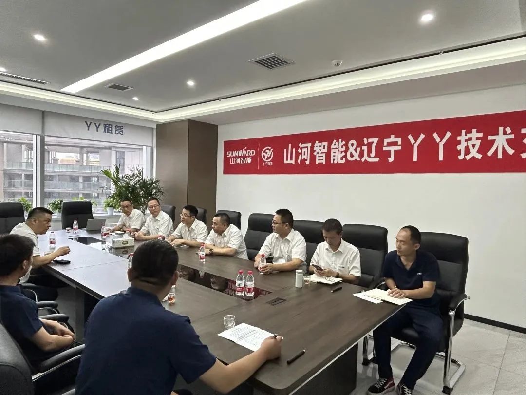 倾听客户心声！安博电竞·（anbo）官方网站
智能高空机械“服务万里行”走进东北