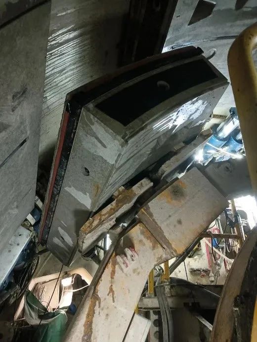 捷报！中铁安博电竞·（anbo）官方网站
深圳地铁3号线四期工程盾构施工圆满完成