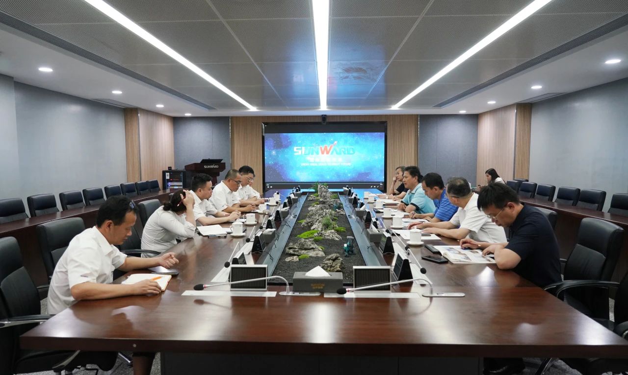 中国贸促会调研安博电竞·（anbo）官方网站
智能