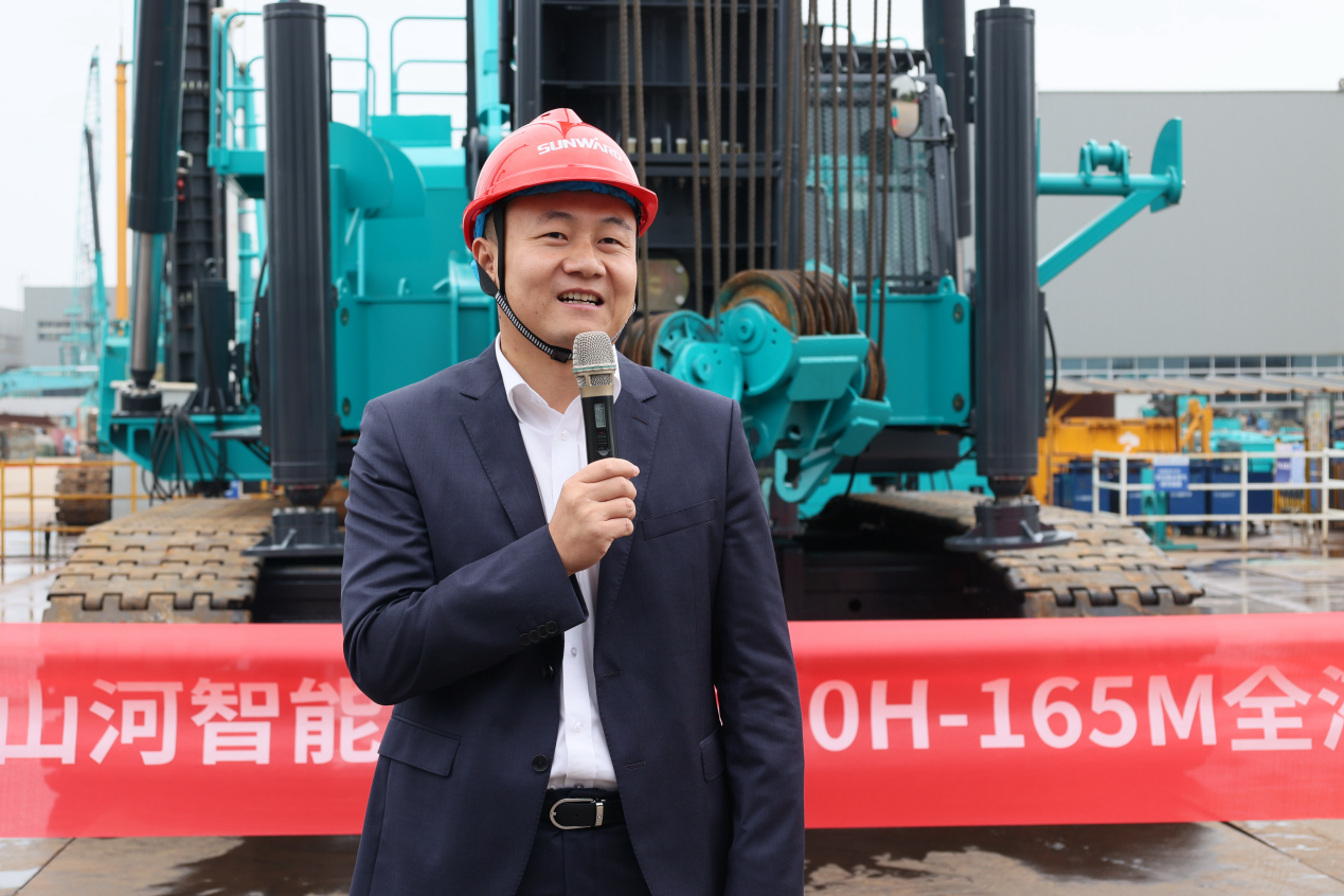 民族品牌获认可！安博电竞·（anbo）官方网站
智能桩架产品交付香港客户